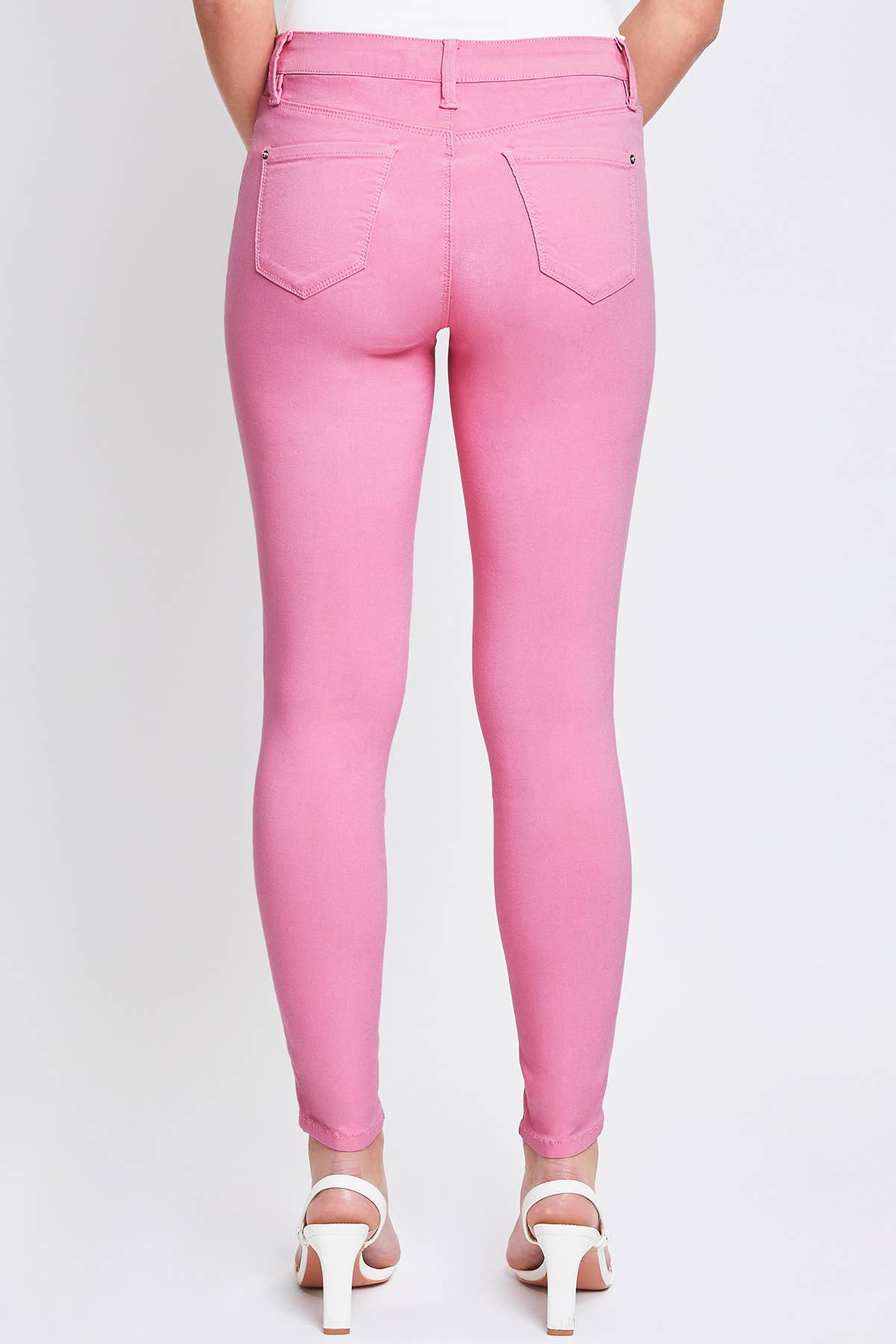 Hyperstretch Mid-Rise Skinny Jean: XL / Junior / Shell Pink