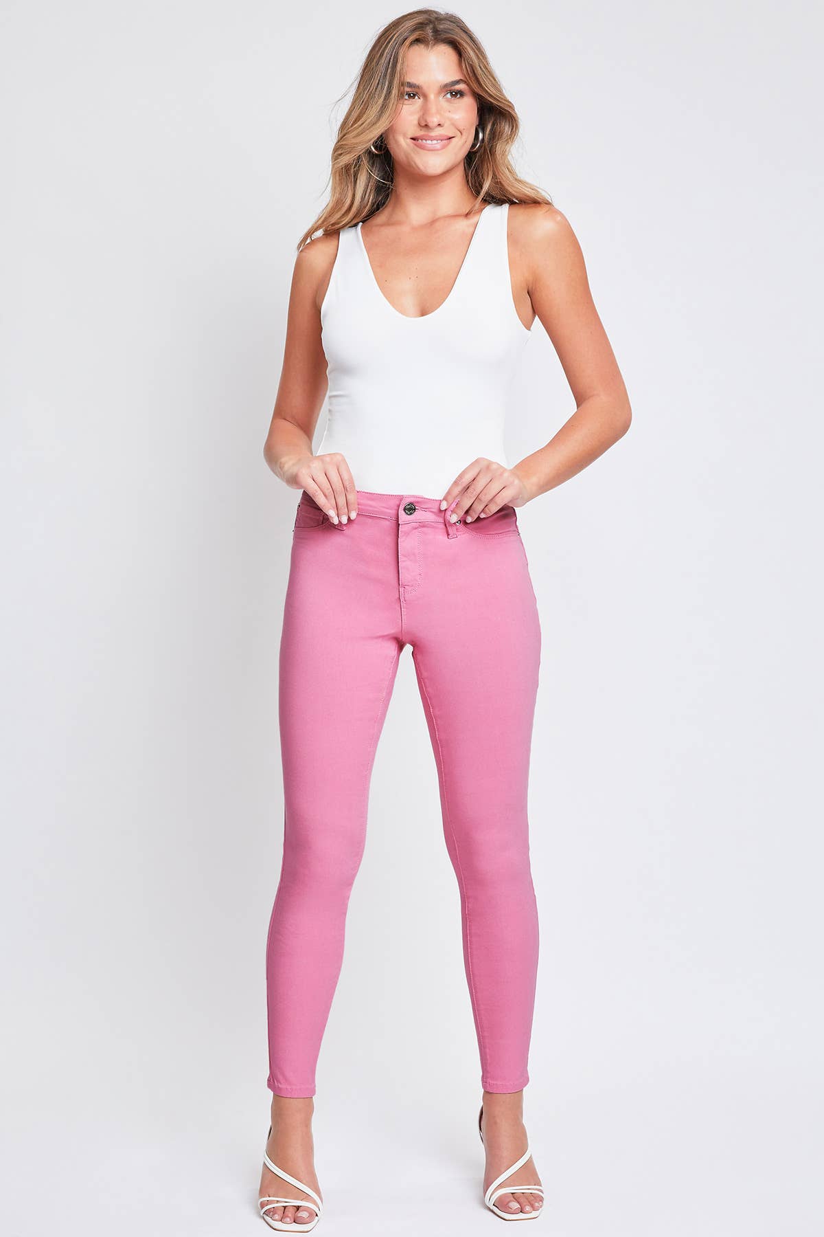 Hyperstretch Mid-Rise Skinny Jean: XL / Junior / Shell Pink