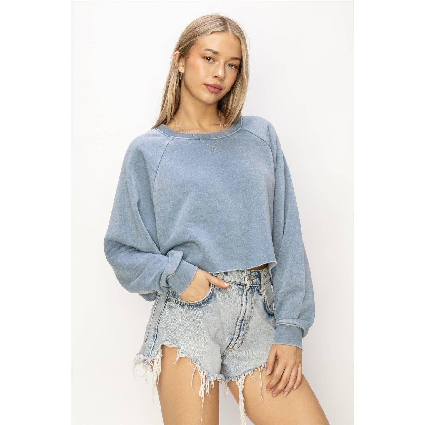 DZ24C251-LAID BACK CROP SWEATSHIRT: L / WATERMELON