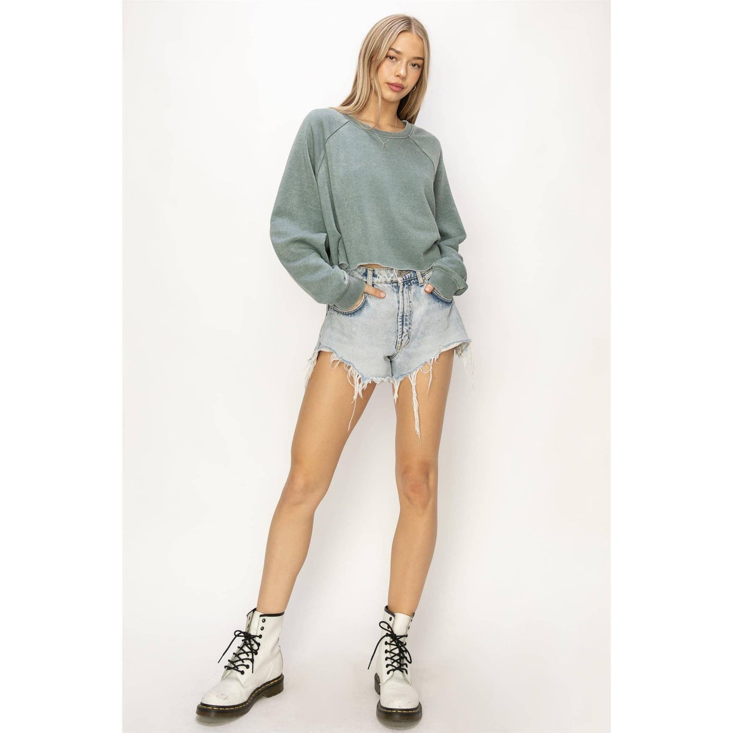 DZ24C251-LAID BACK CROP SWEATSHIRT: L / WATERMELON