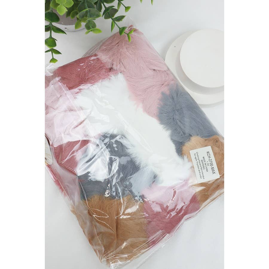 Mauve Tone Fur Pom Pom Keychain: MIX COLOR / ONE