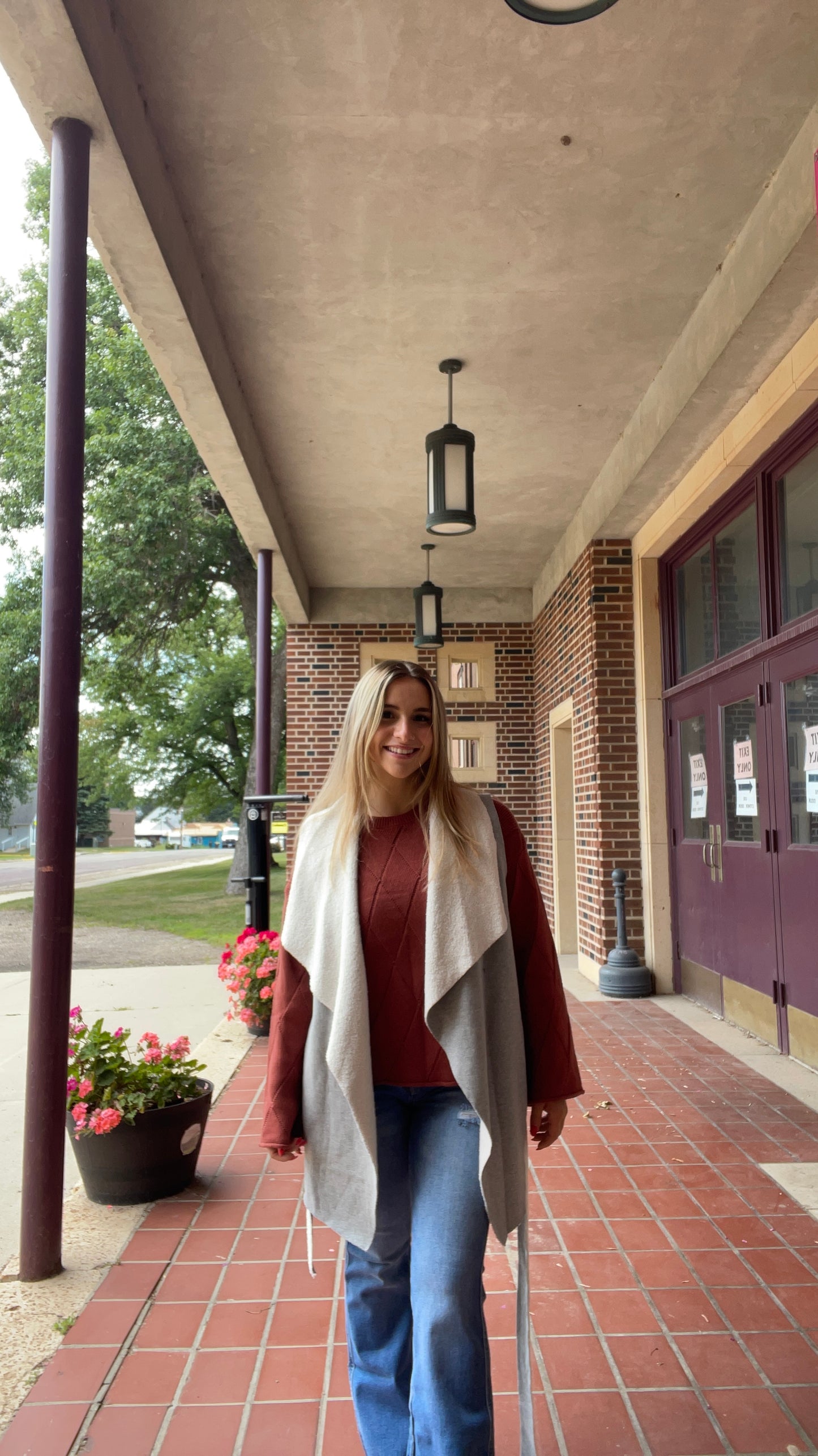 PAPER CRANE- Sleeveless Grey Cardigan