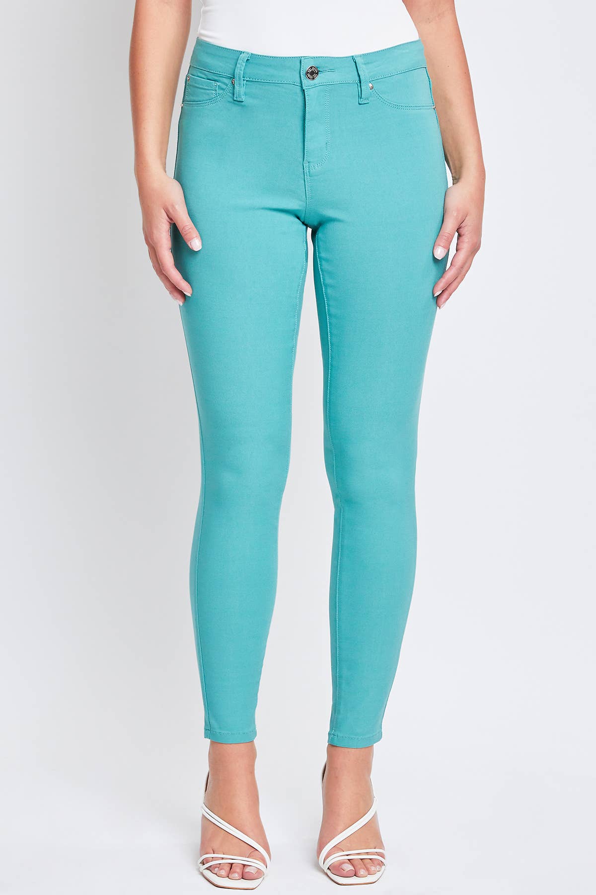 Hyperstretch Mid-Rise Skinny Jean: XL / Junior / Shell Pink