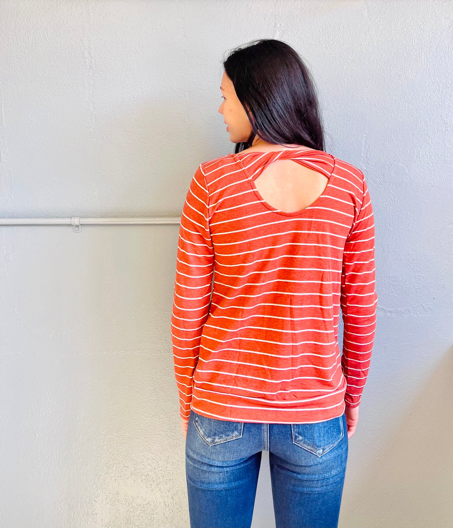 STACCATO- LS Twisted Band Top
