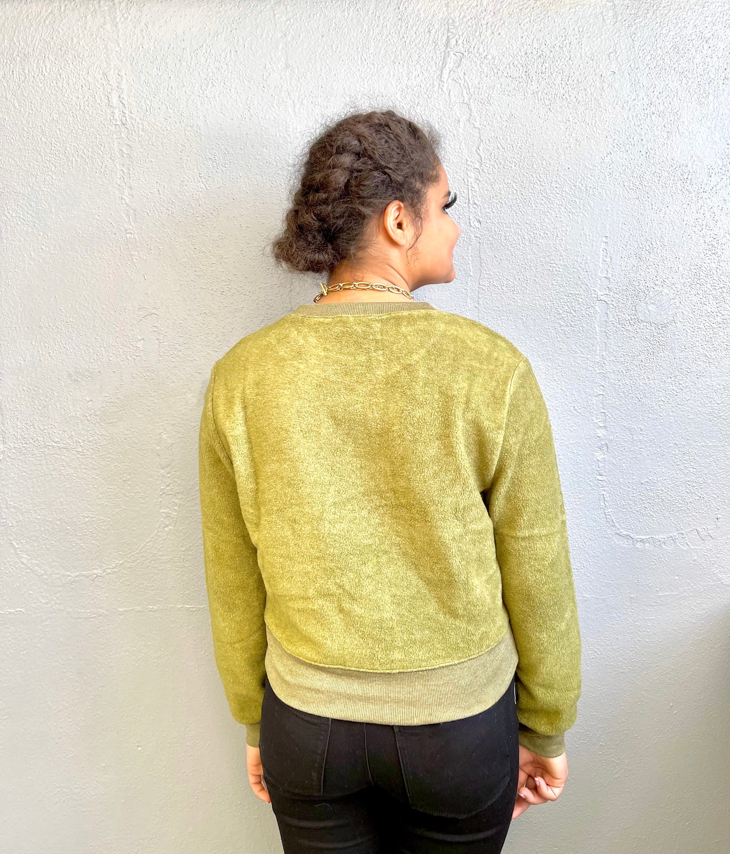 DOUBLE ZERO- Cropped Pullover Sweatshirt