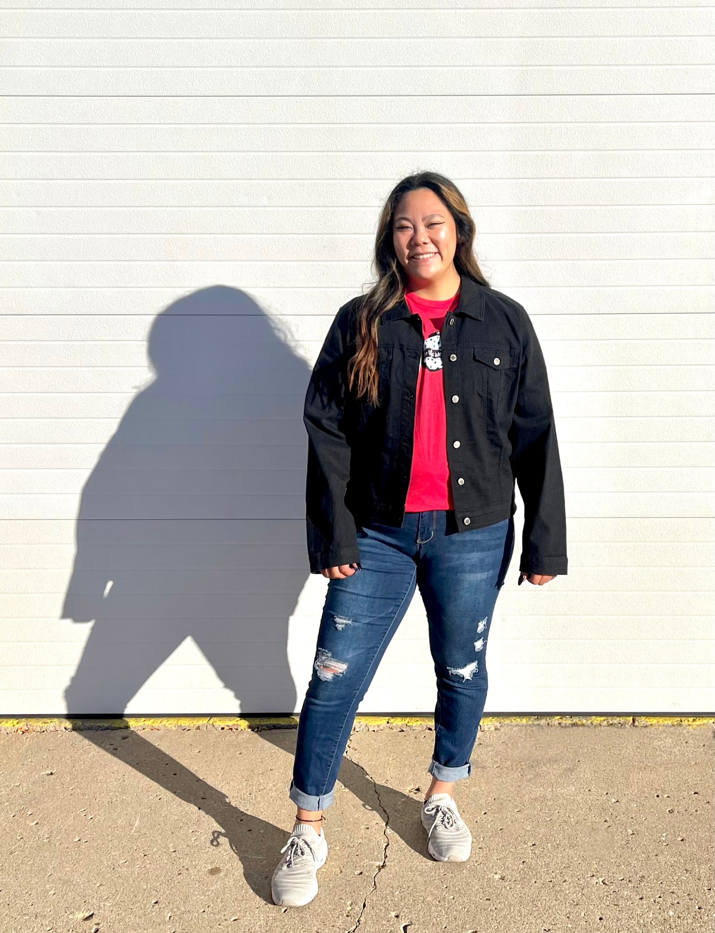 BETA HOUSE - Plus Size Black Solid Cropped Denim Jacket