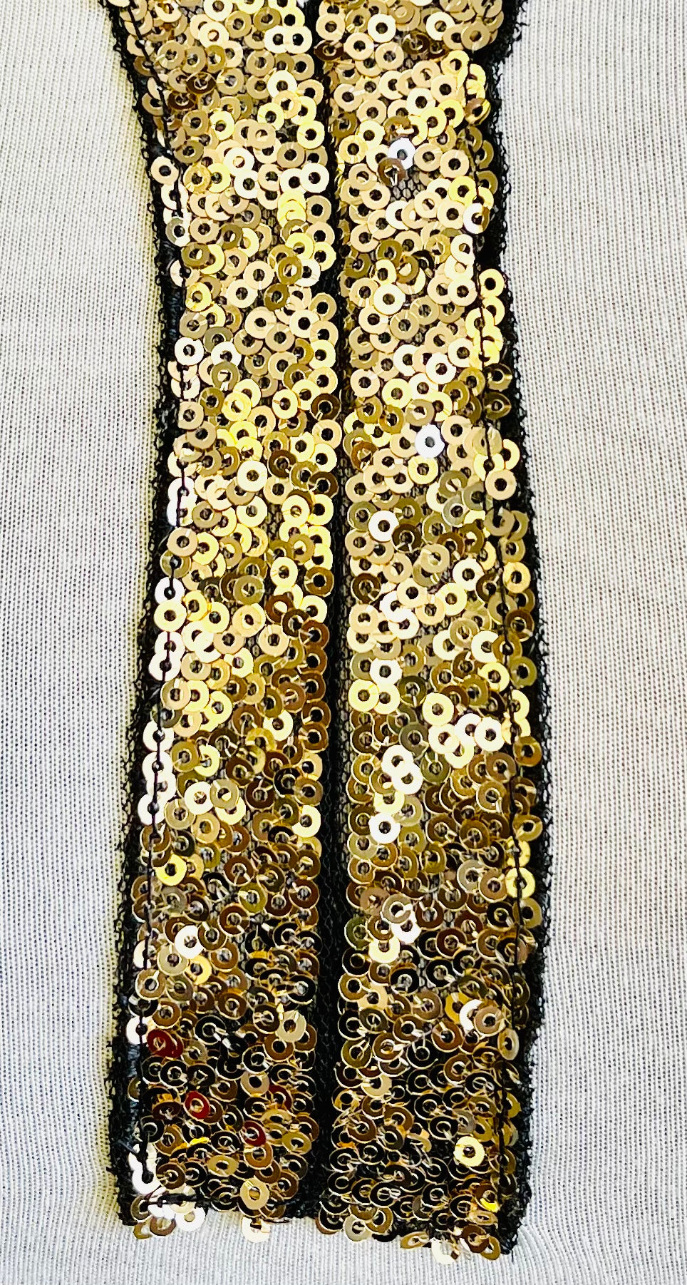 HEIMISH- PLUS Solid Top w/ Gold Sequins
