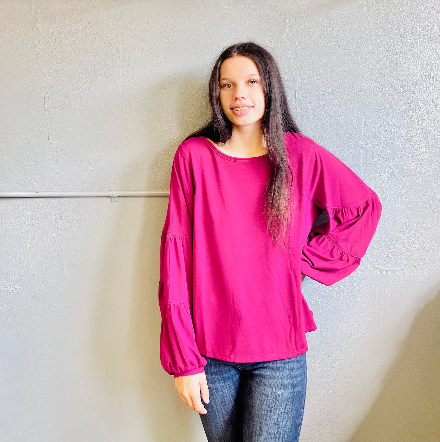SEE & BE SEEN- Bubble Sleeve Knit Top