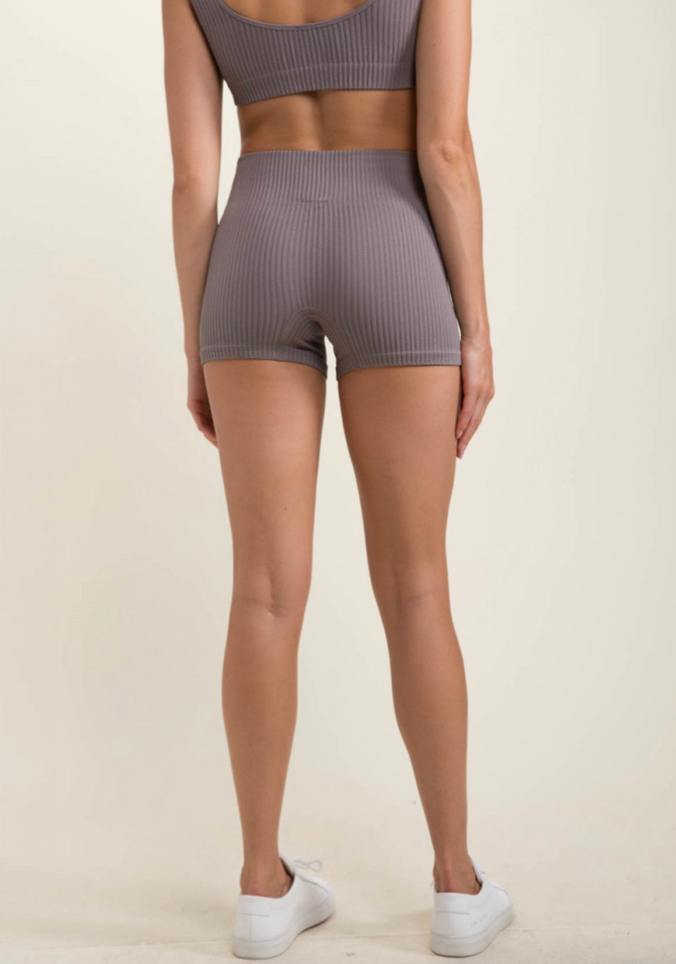 MONO B- Ribbed Seamless High-Waisted Short Shorts