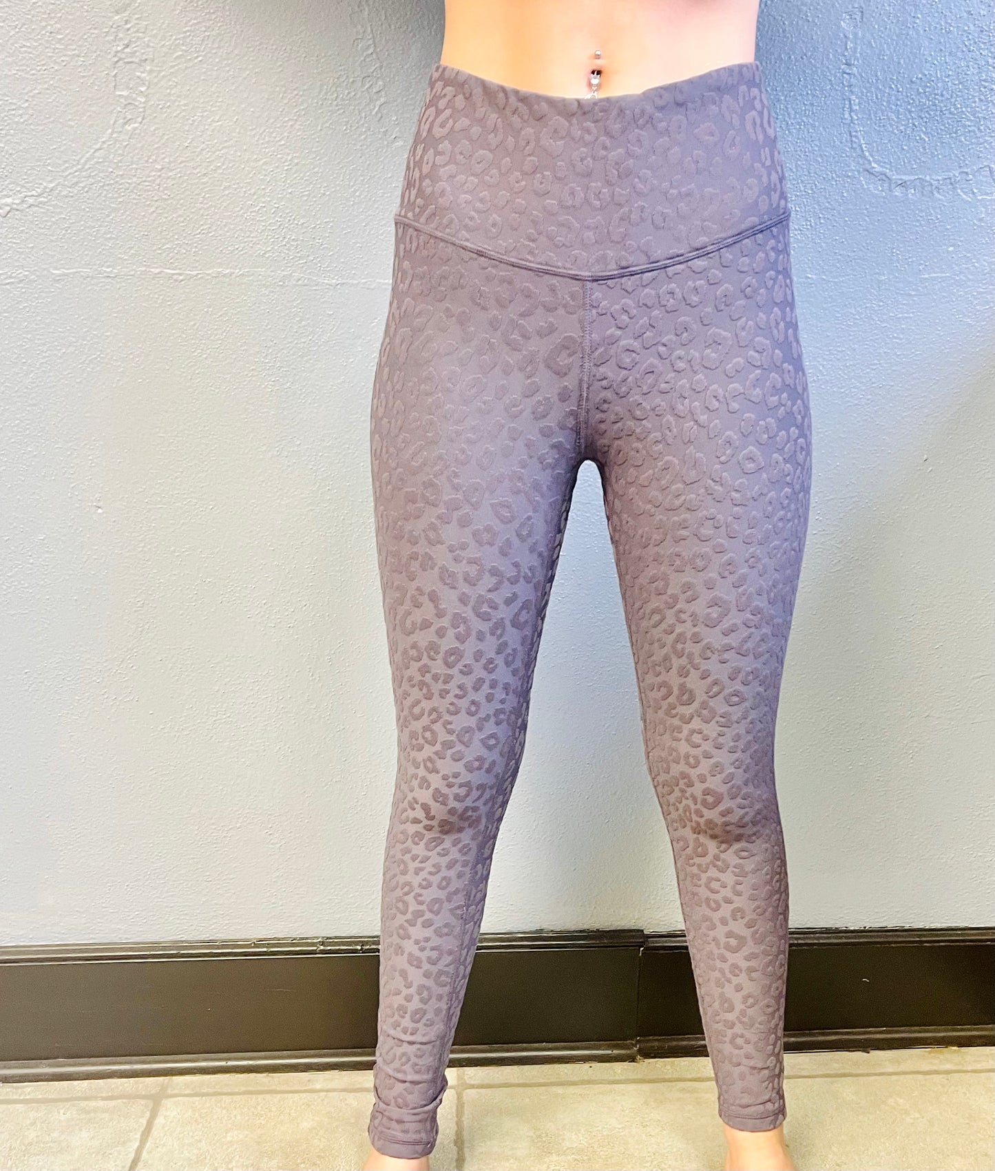 MONO B- Leopard Jacquard TACTEL® High-Waisted Leggings