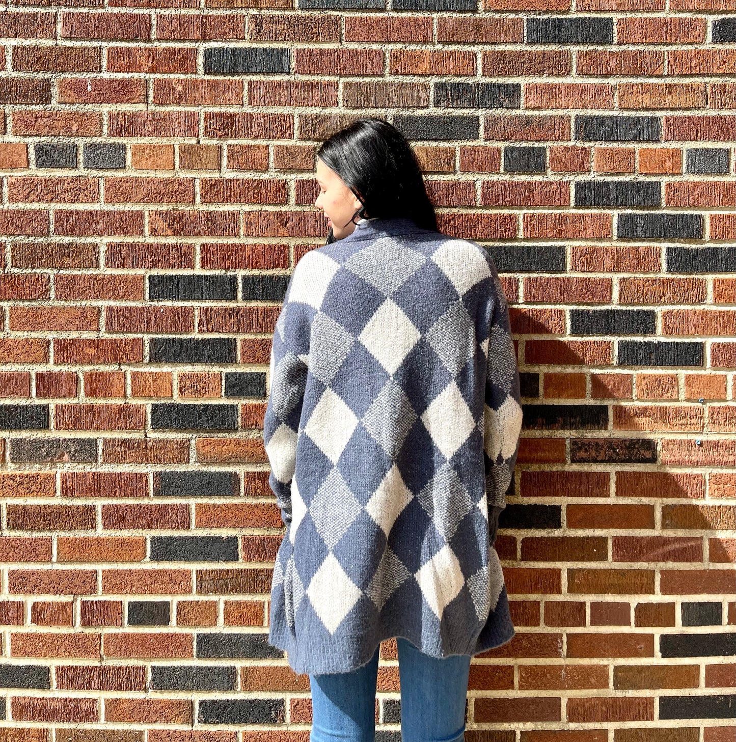 Q.Z.Z. TRADING- Diamond Pattern Cardigan