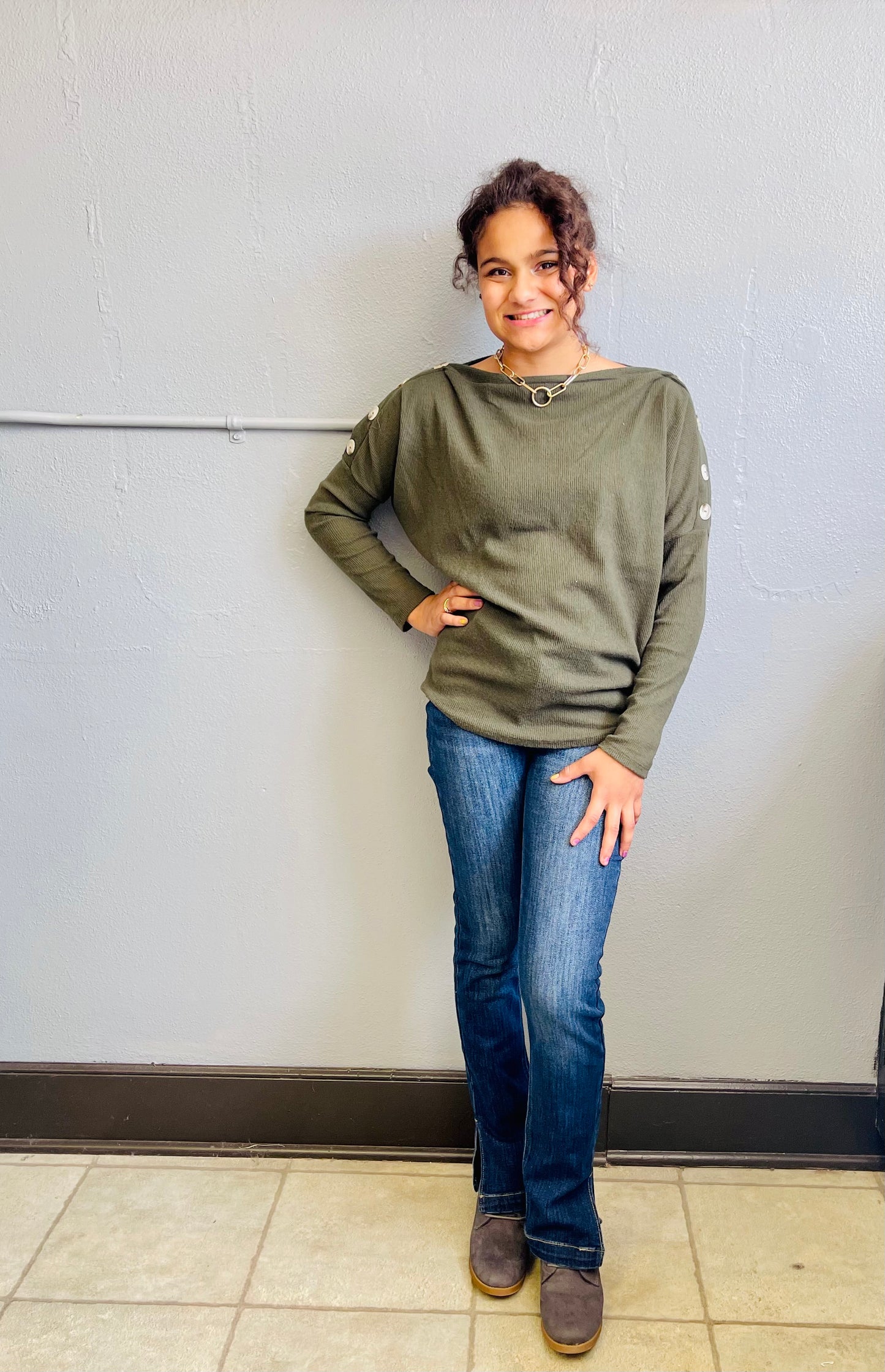 WHITE BIRCH- Long Sleeve Solid Knit Top w/ Button Detail