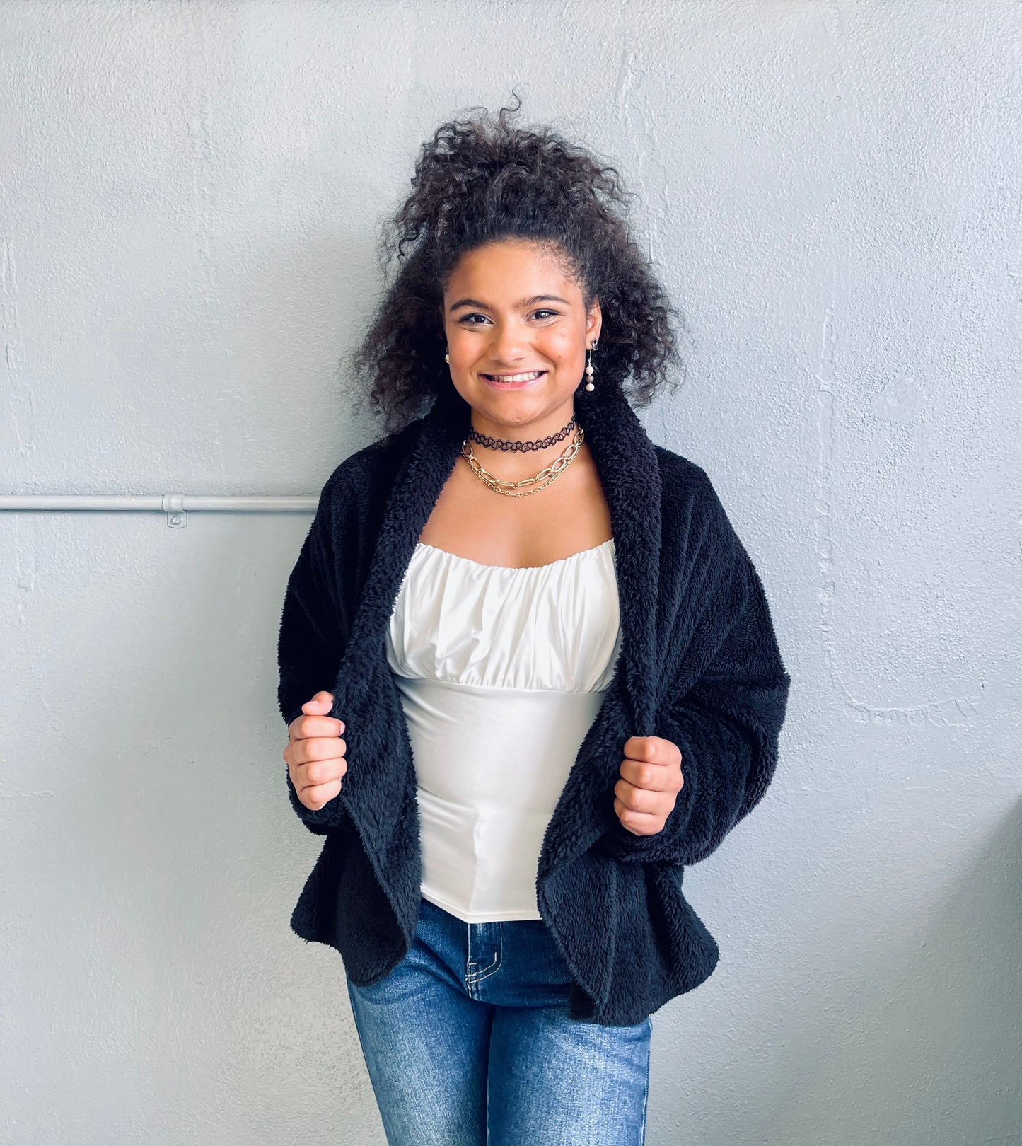HYFVE- Cropped Sherpa Cardigan