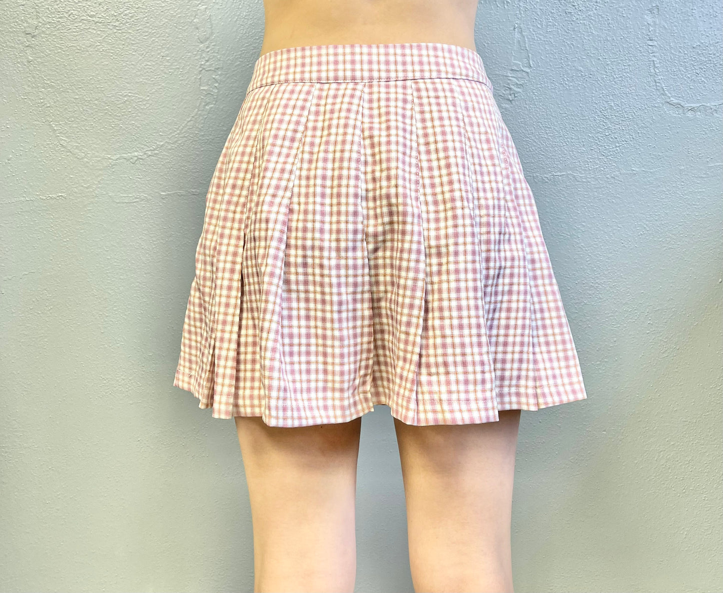 HYFVE- Tease Me Plaid Pleated Skater Mini Skort