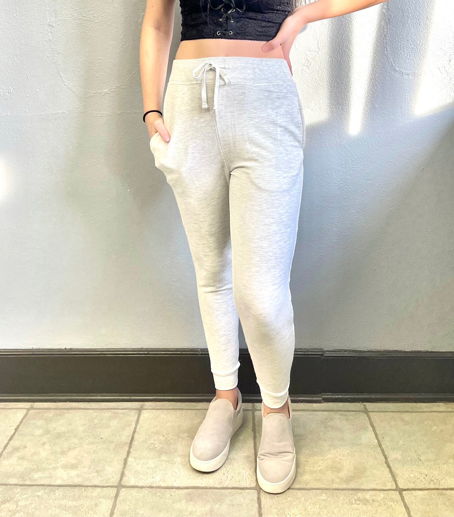 DOUBLE ZERO- Drawstring Joggers