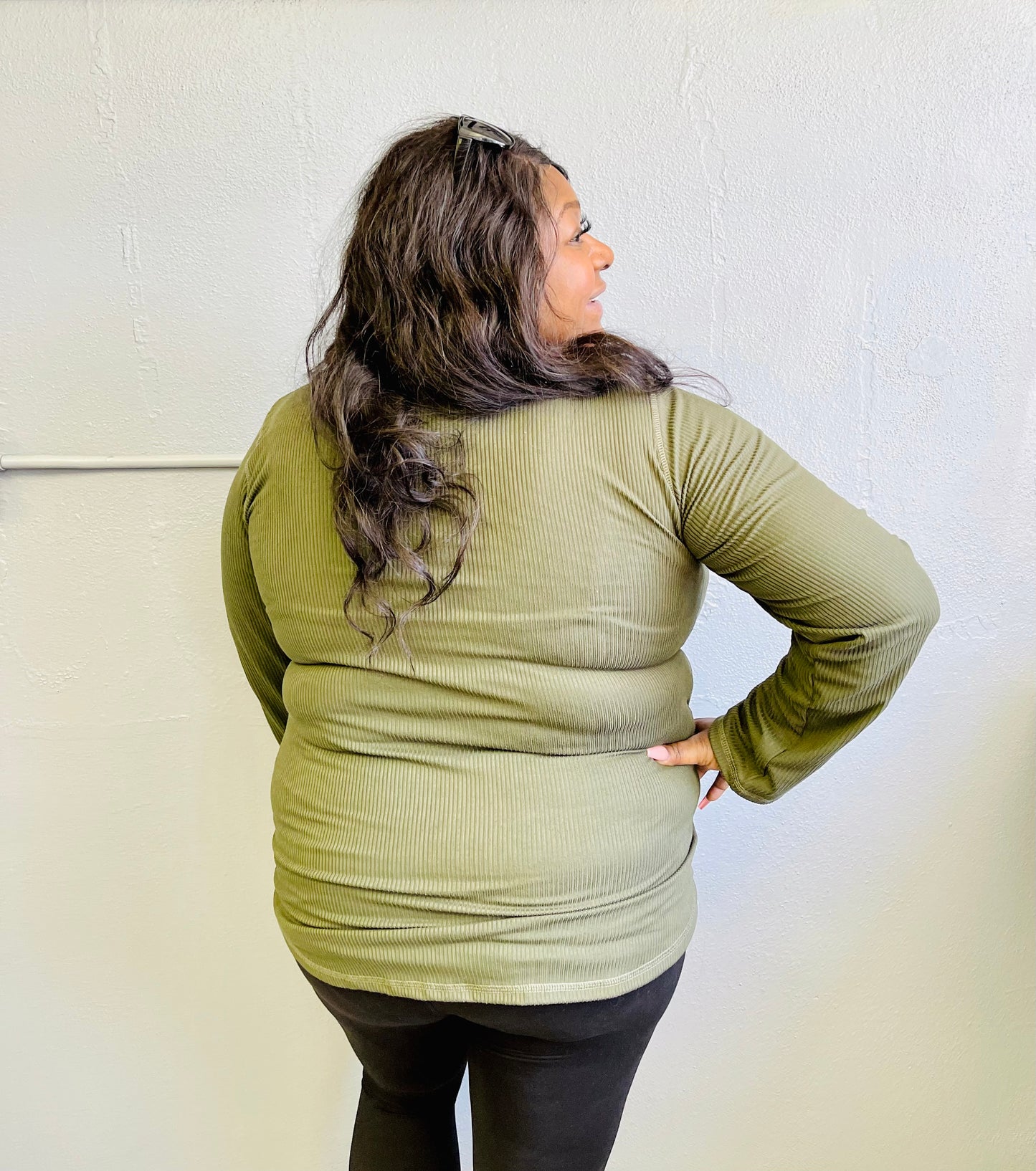HEIMISH- PLUS Solid Ribbed Top w/ Button & Stitch