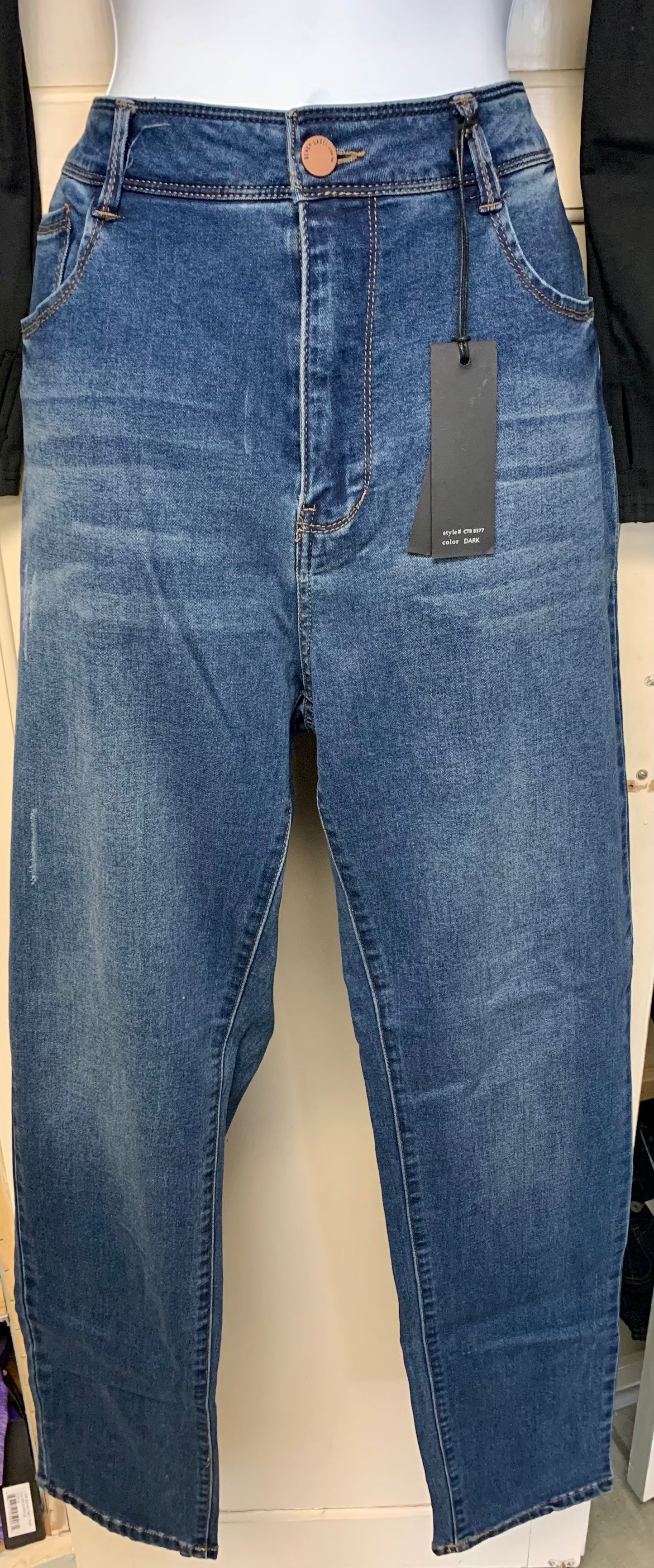 Black Label- Curvy Basic Skinny Jeans