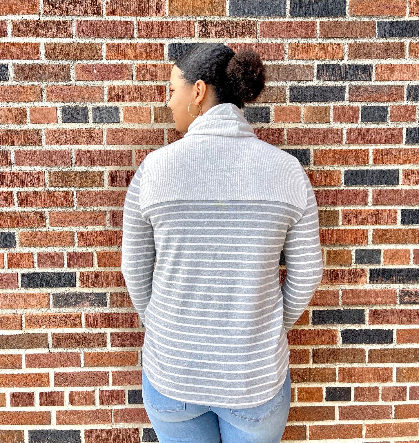 STACCATO- Turtle Neck Pinstripe Sweater