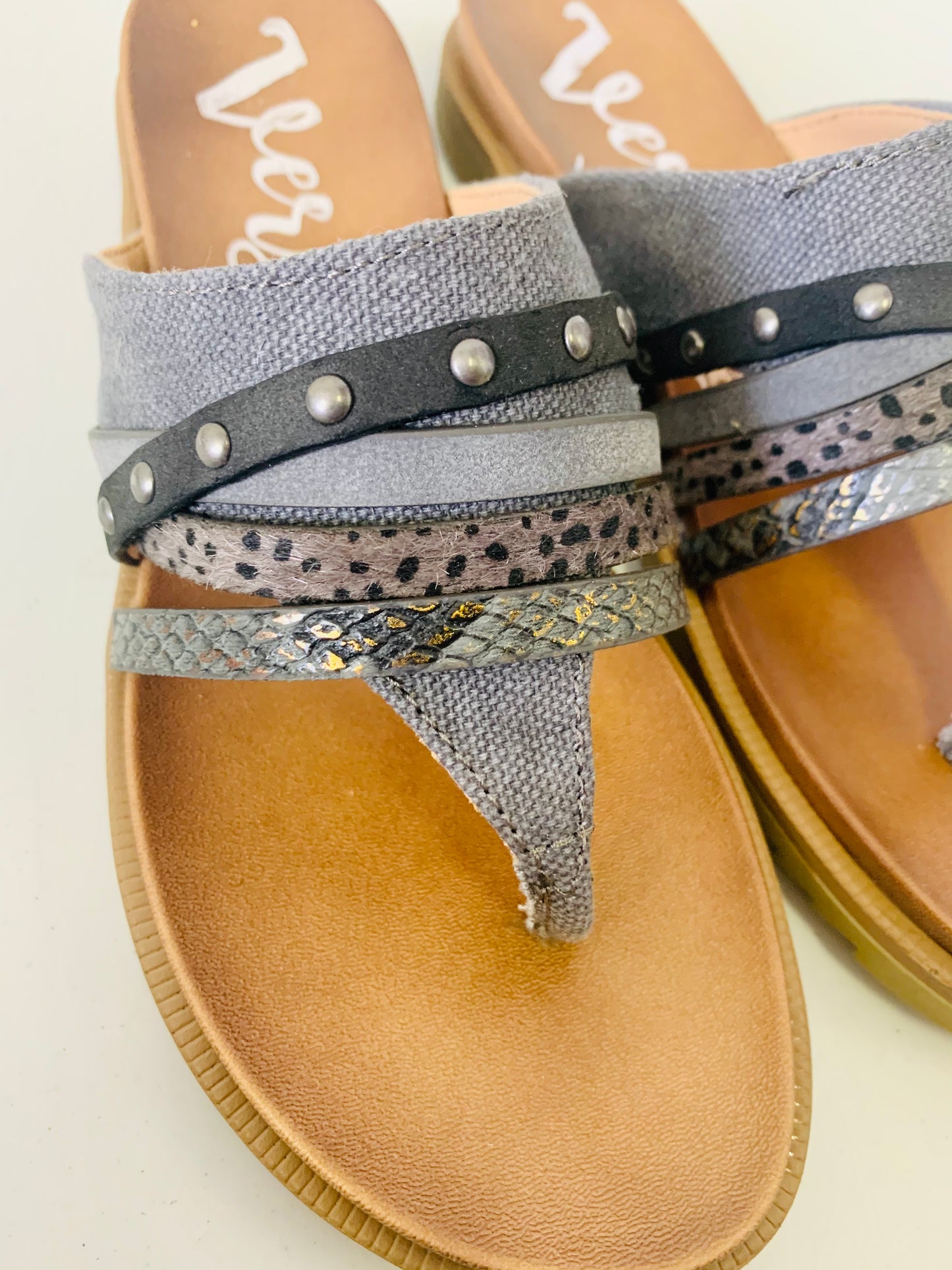 Very G- Decorative Strap Sandals