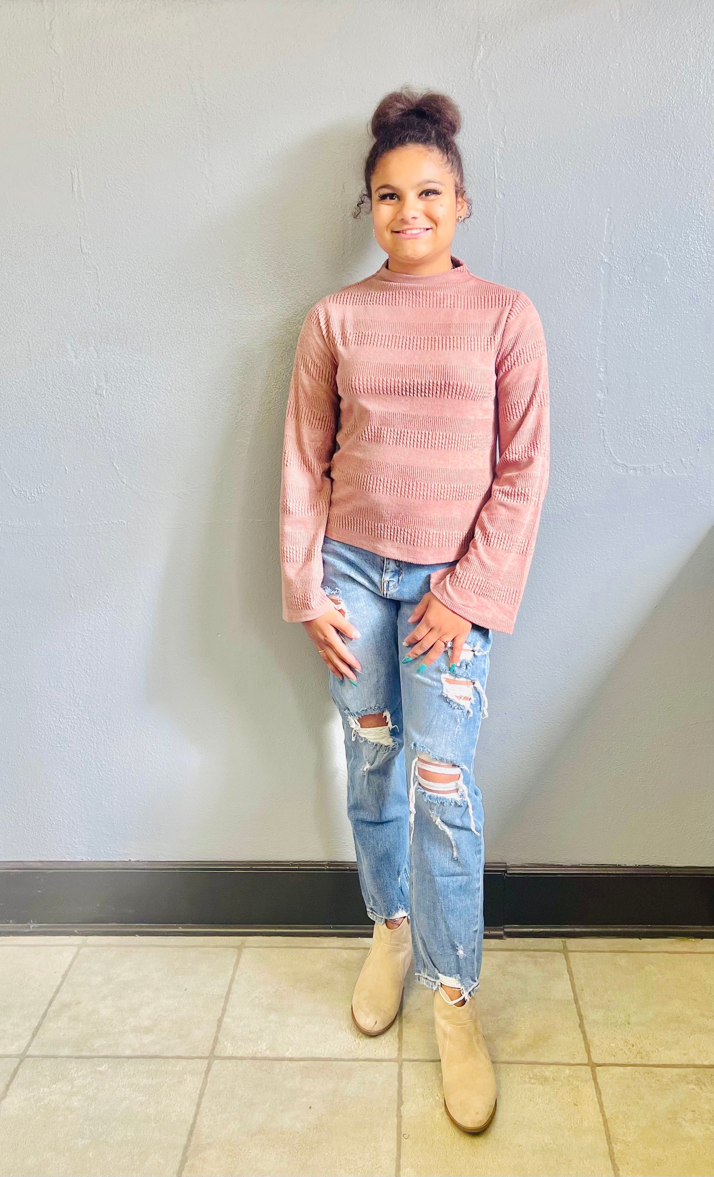 HEM AND THREAD- Mauve Open Back Sweater