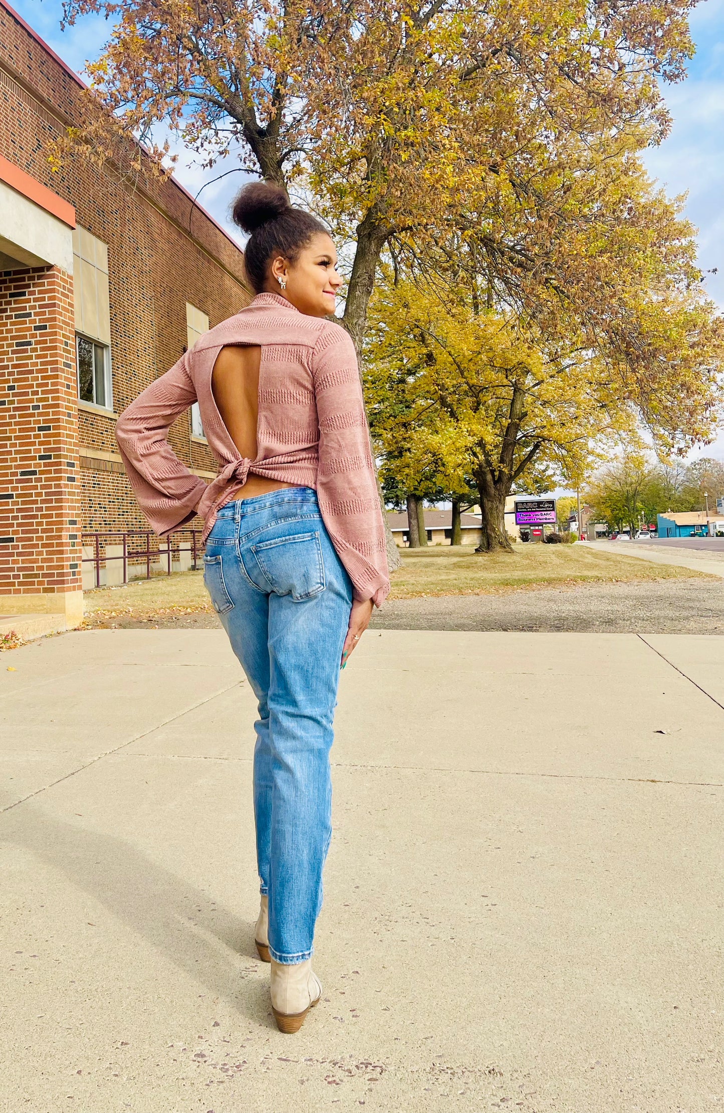 HEM AND THREAD- Mauve Open Back Sweater