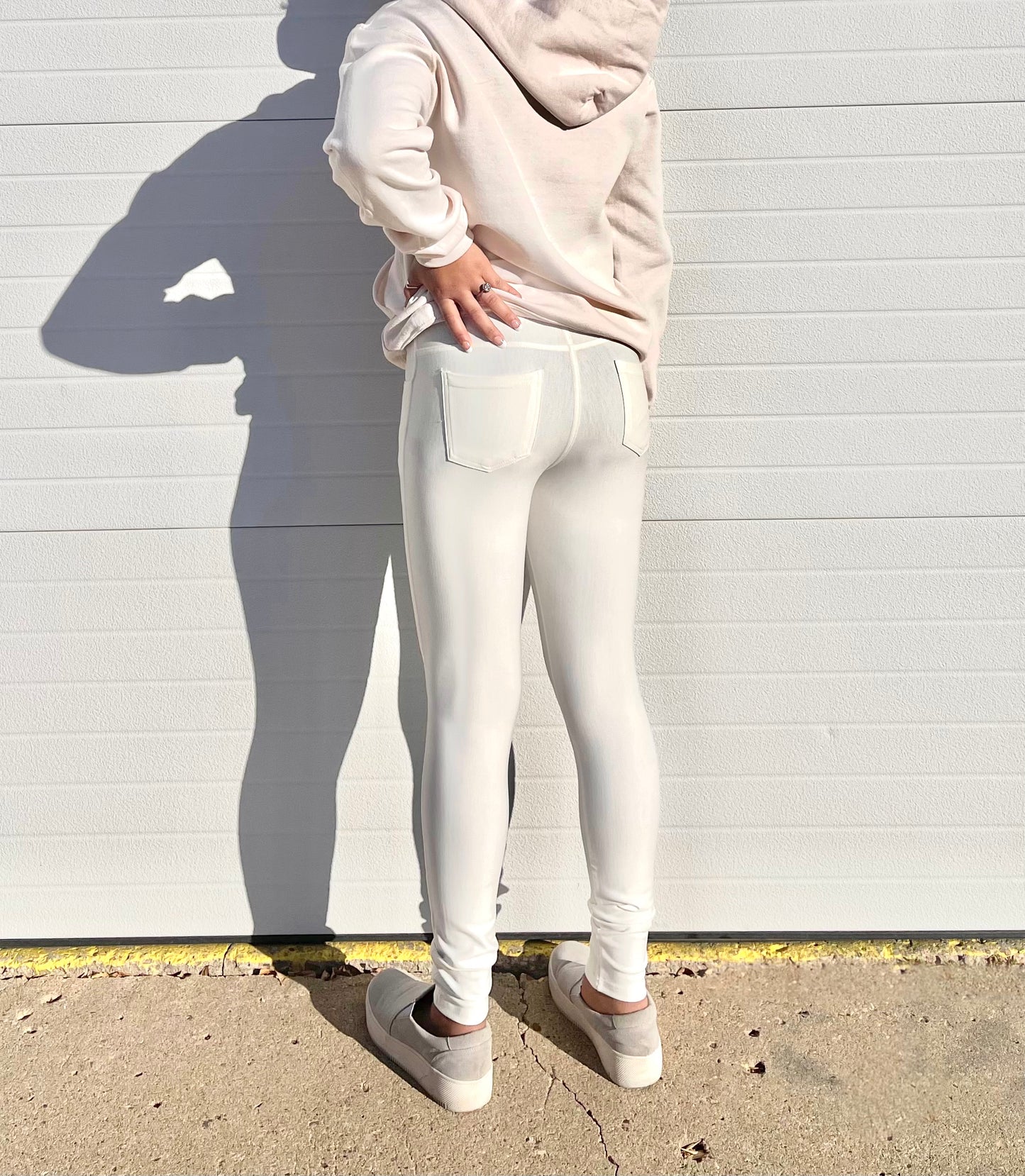 YELETE- Ivory Mid Rise Skinny Pants