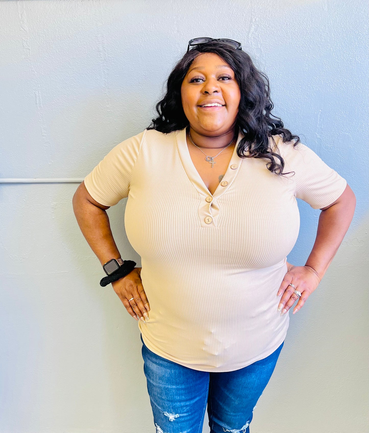 HEIMISH- PLUS Solid Top w/ Button Detail