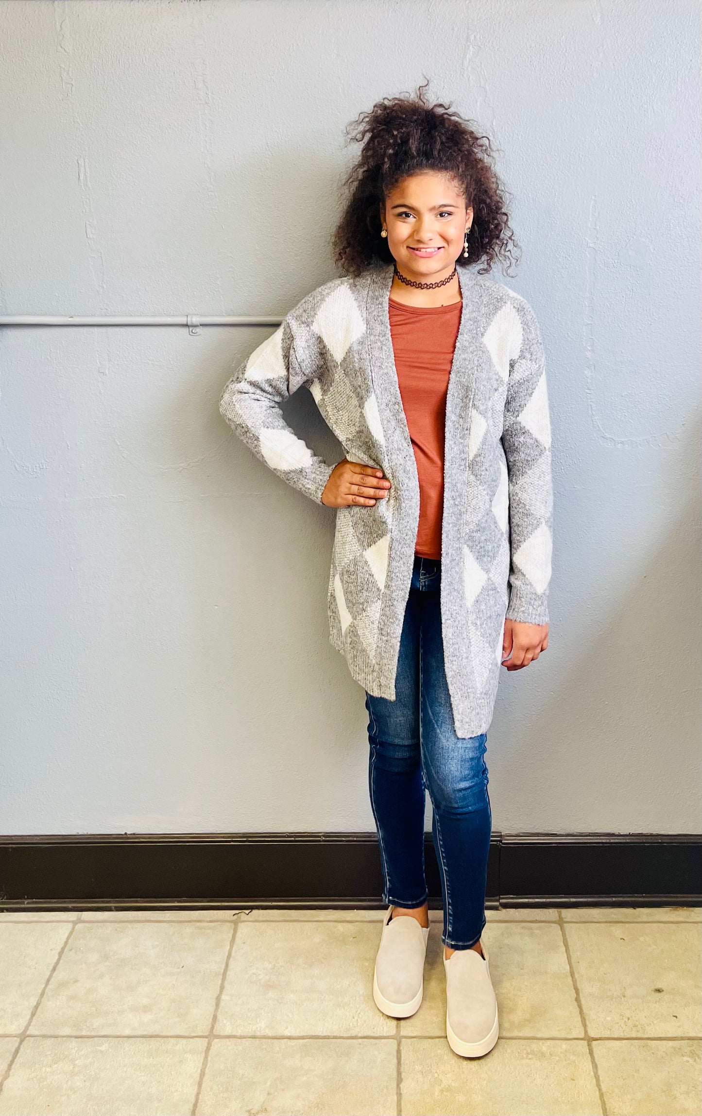 Q.Z.Z. TRADING- Diamond Pattern Cardigan