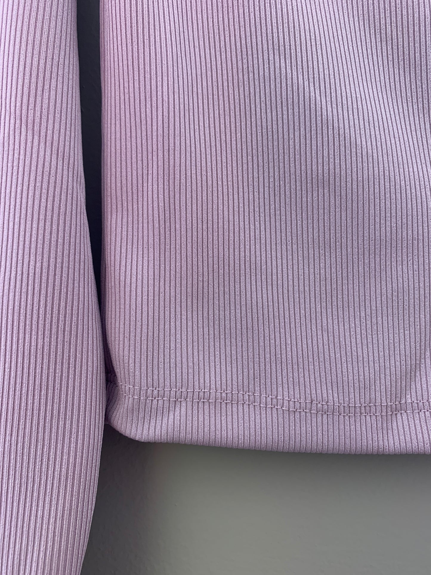 HYFVE- LS Ribbed Crop Top