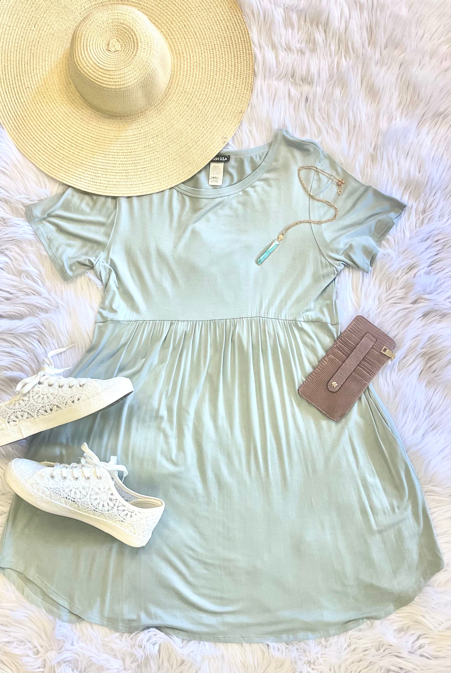 HEIMISH USA- Flowy T-Shirt Dress DecadesBoutique HEIMISH USA- Flowy T-Shirt Dress DecadesBoutique