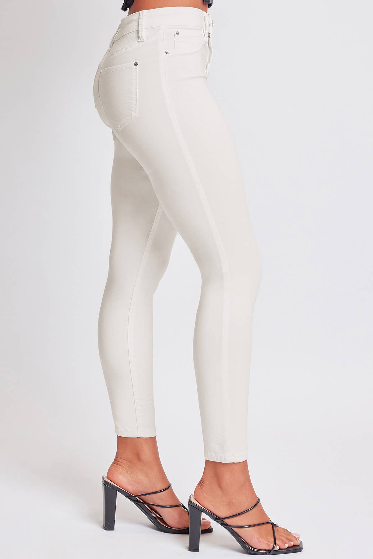 Hyperstretch Mid-Rise Skinny Jean: L / Junior / Shell Pink