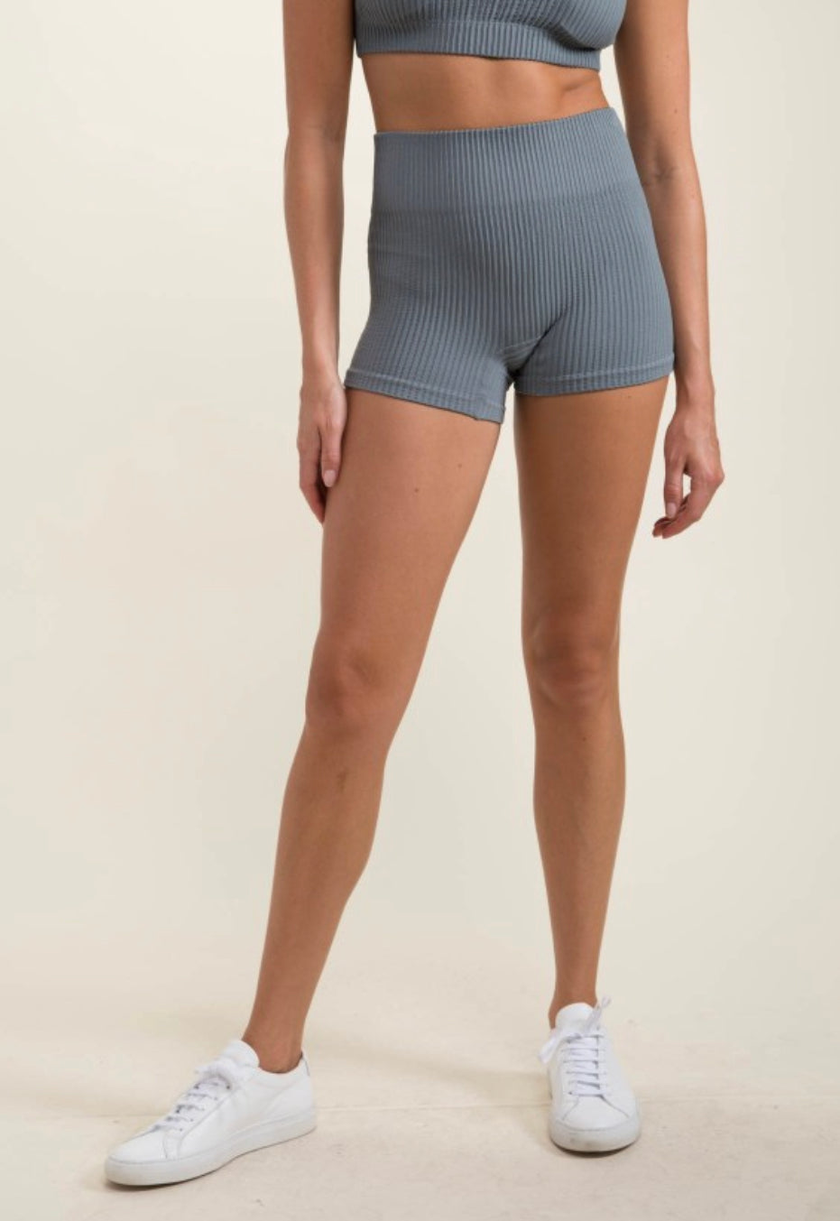 MONO B- Ribbed Seamless High-Waisted Short Shorts