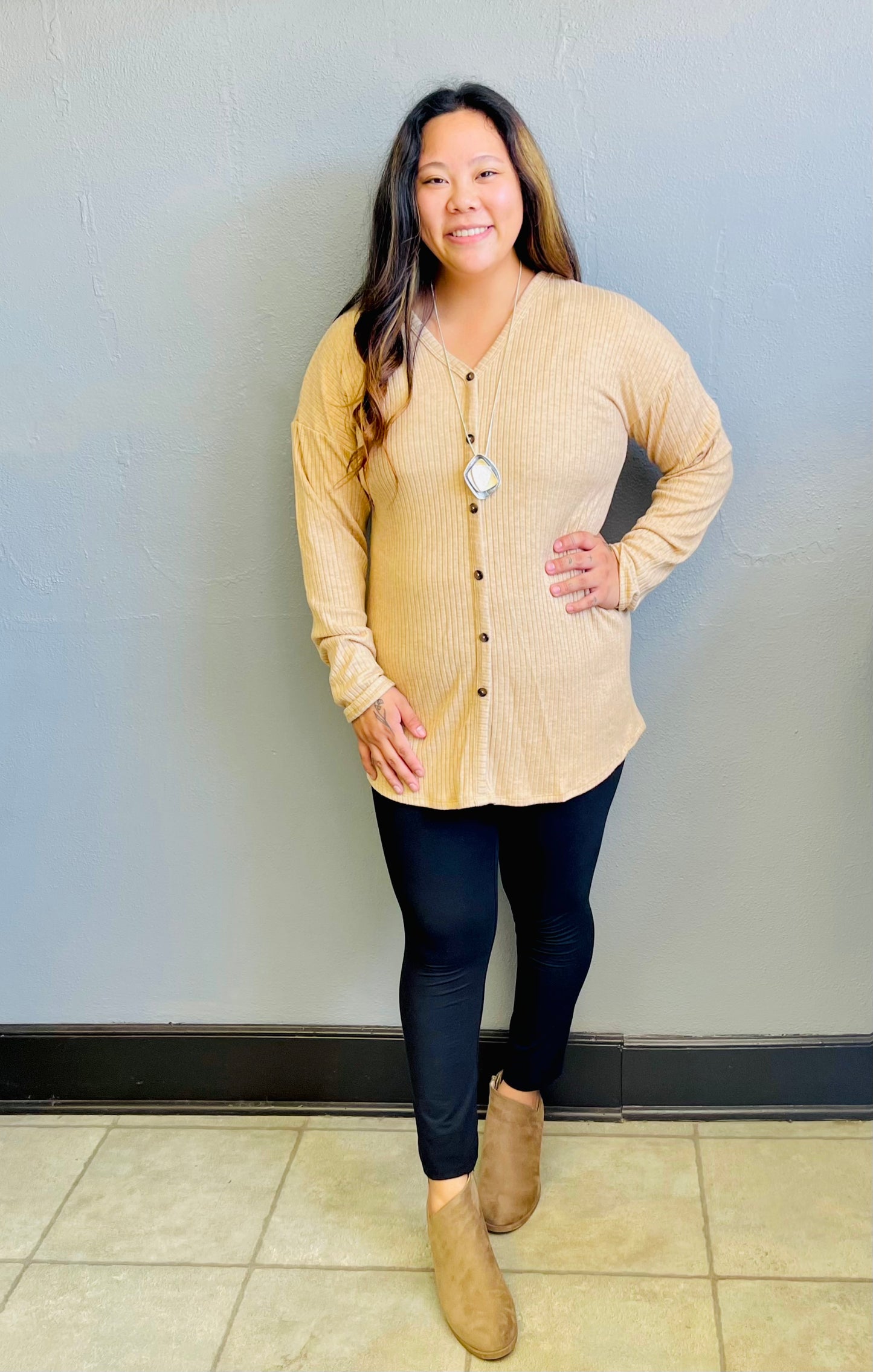 HEIMISH- PLUS Long Ribbed Top w/ Buttons