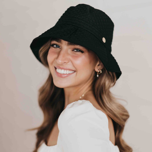 Frankie Quilted Bucket Hat: Black
